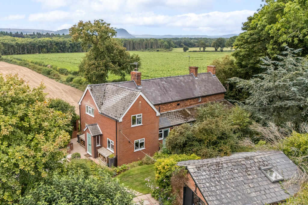 Main image of property: 2 Castle Cottages, Kinton, Nesscliffe,