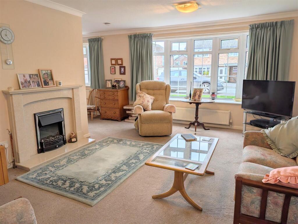 14 Beech Close, Hanwood, Shrewsbury, SY5 8RA photo 2