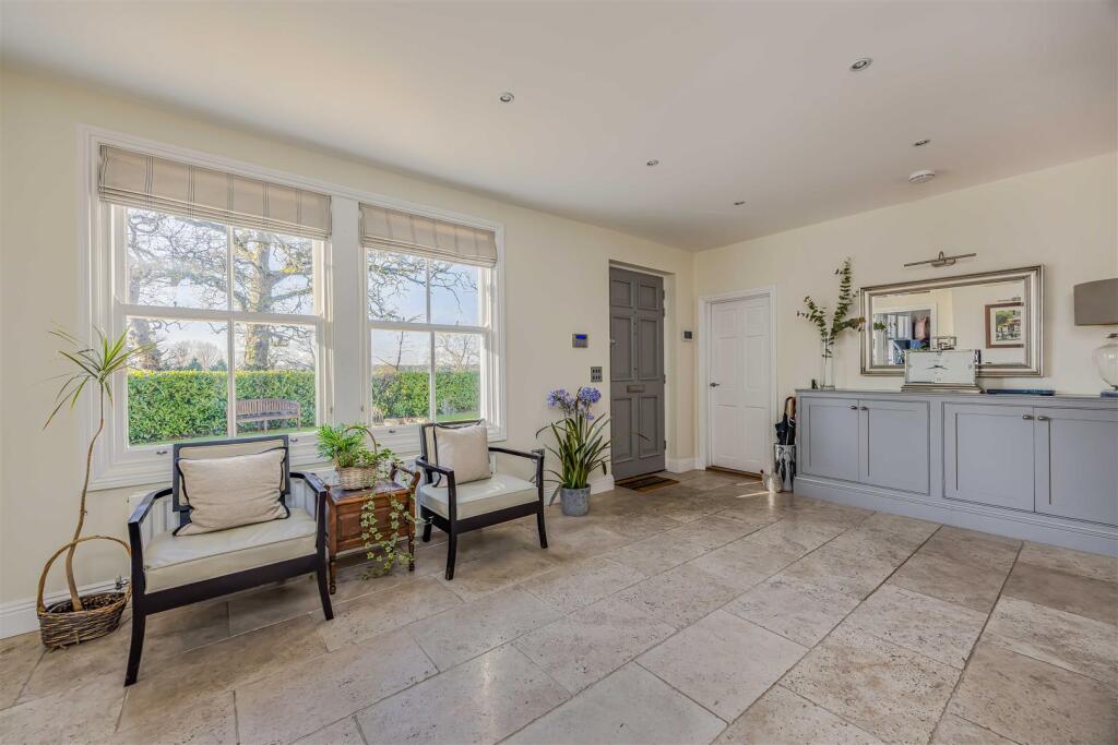 House in Portsmouth - View 5