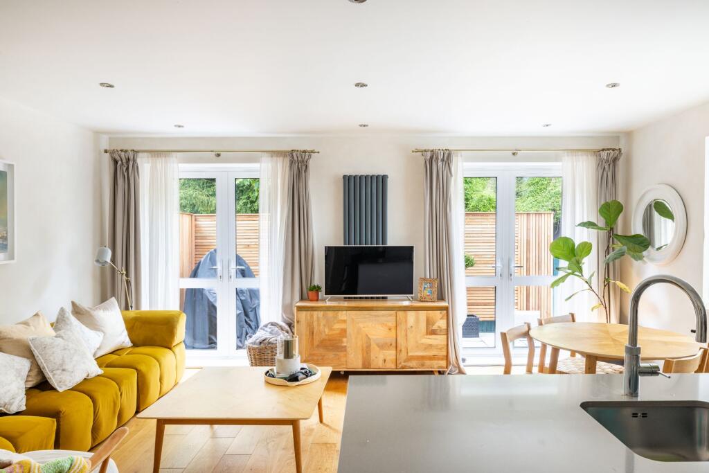 Apartment in London - View 5