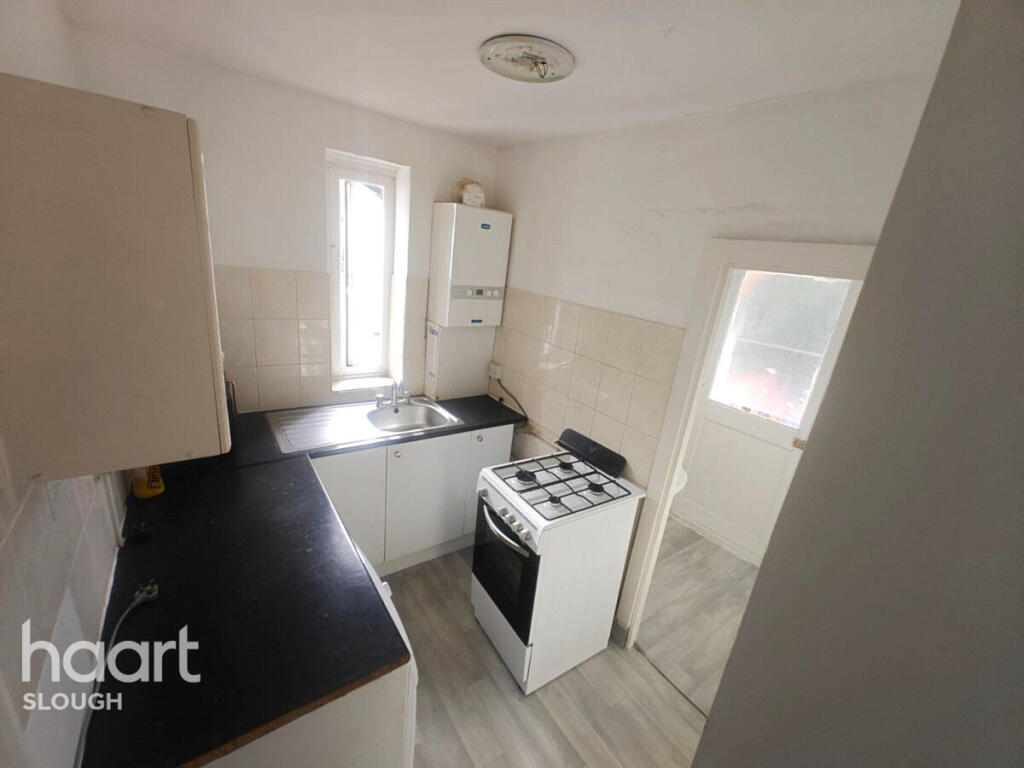 Main image of property: Lake Avenue, SLOUGH