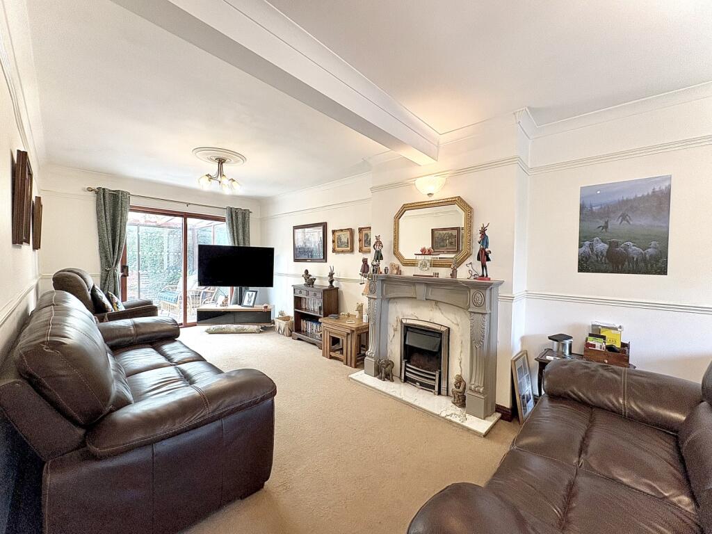 Gospel End Road, Sedgley, DY3 photo 4