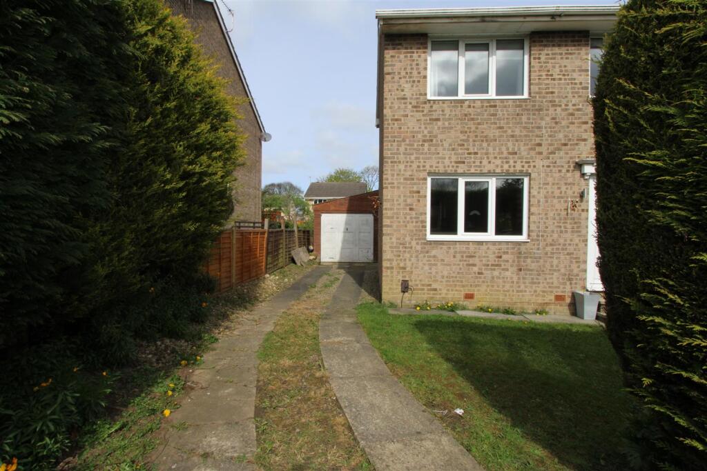 Additional image 17 of Dorian Close, Bradford