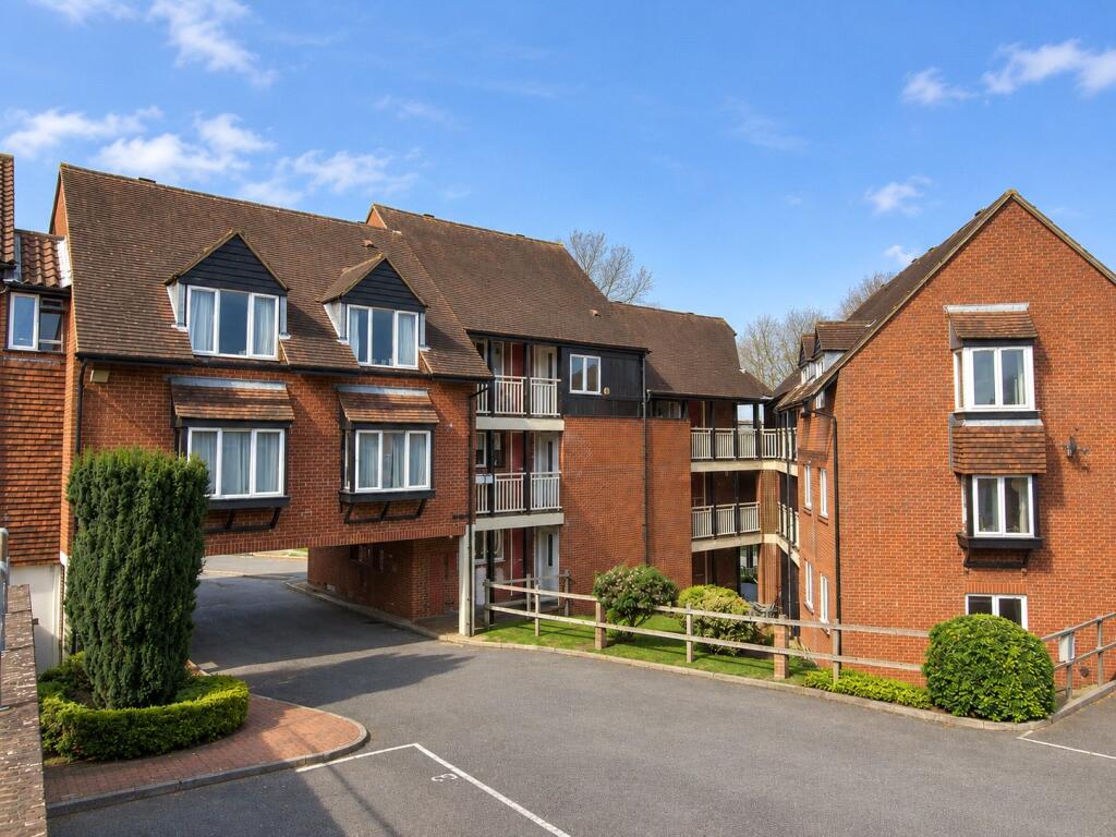 Apartment in Guildford