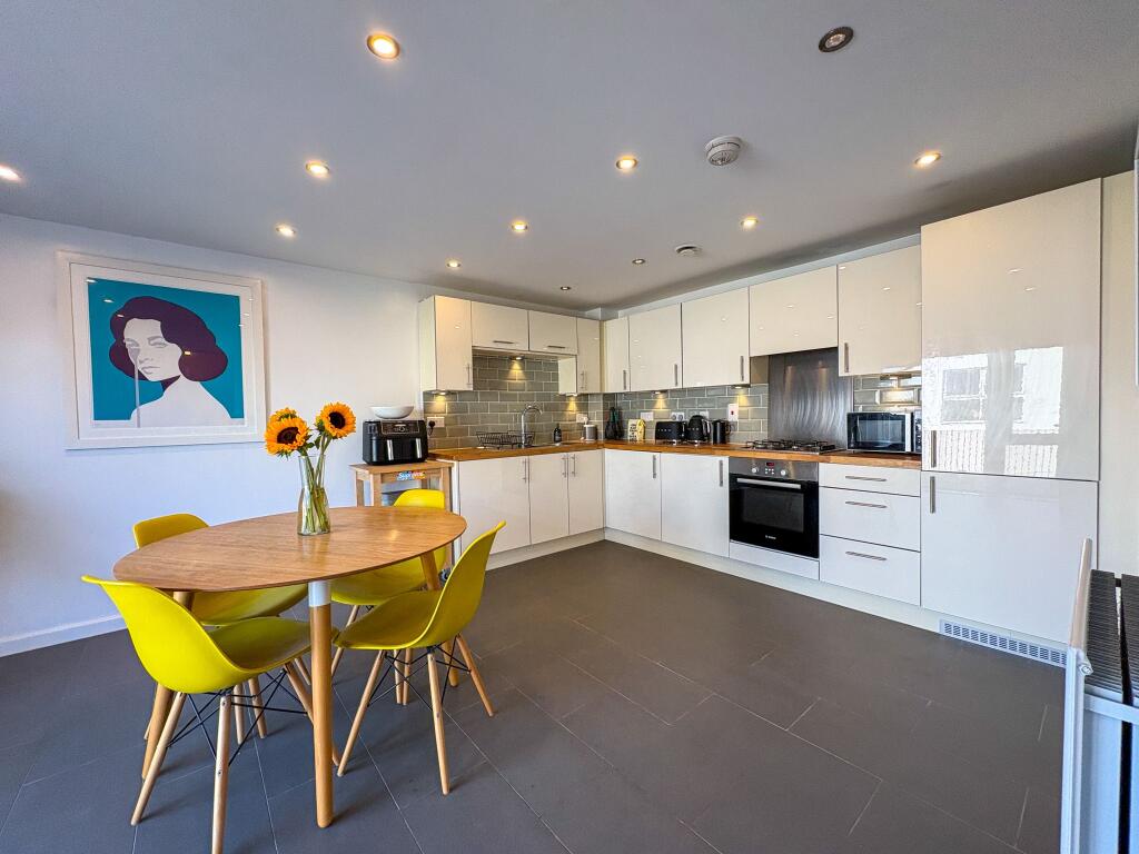 House in Cardiff - More