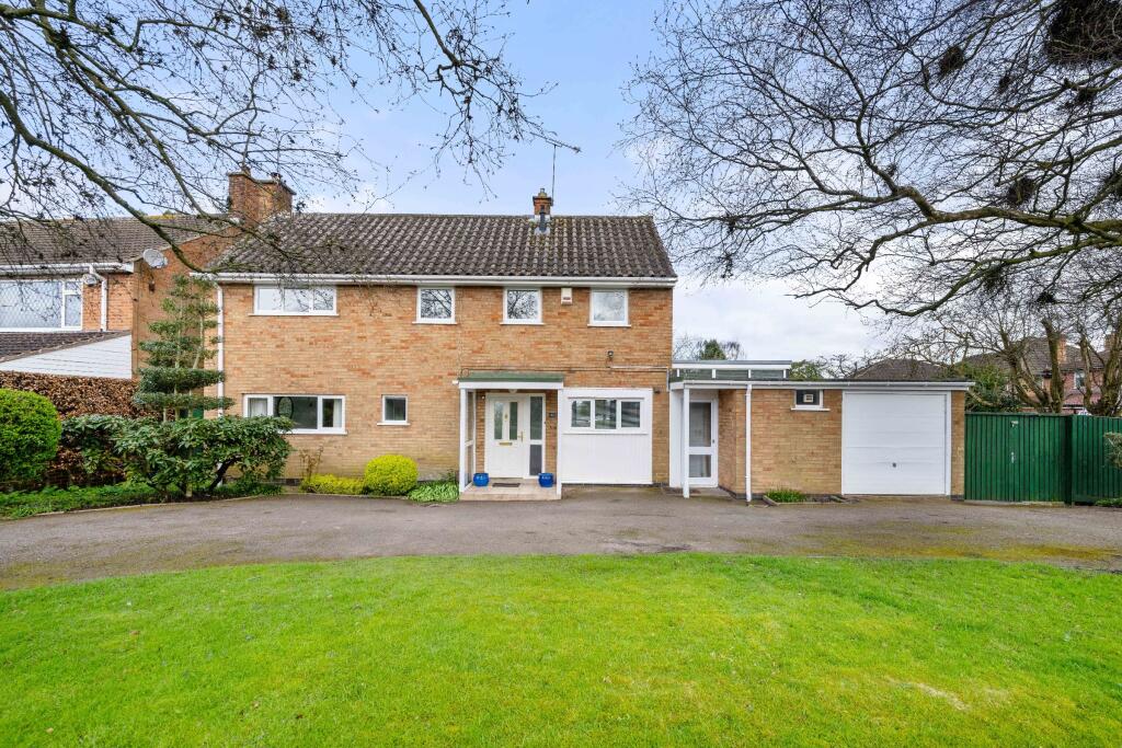 Main image of property: Manor Road Extension, Oadby, Leicester