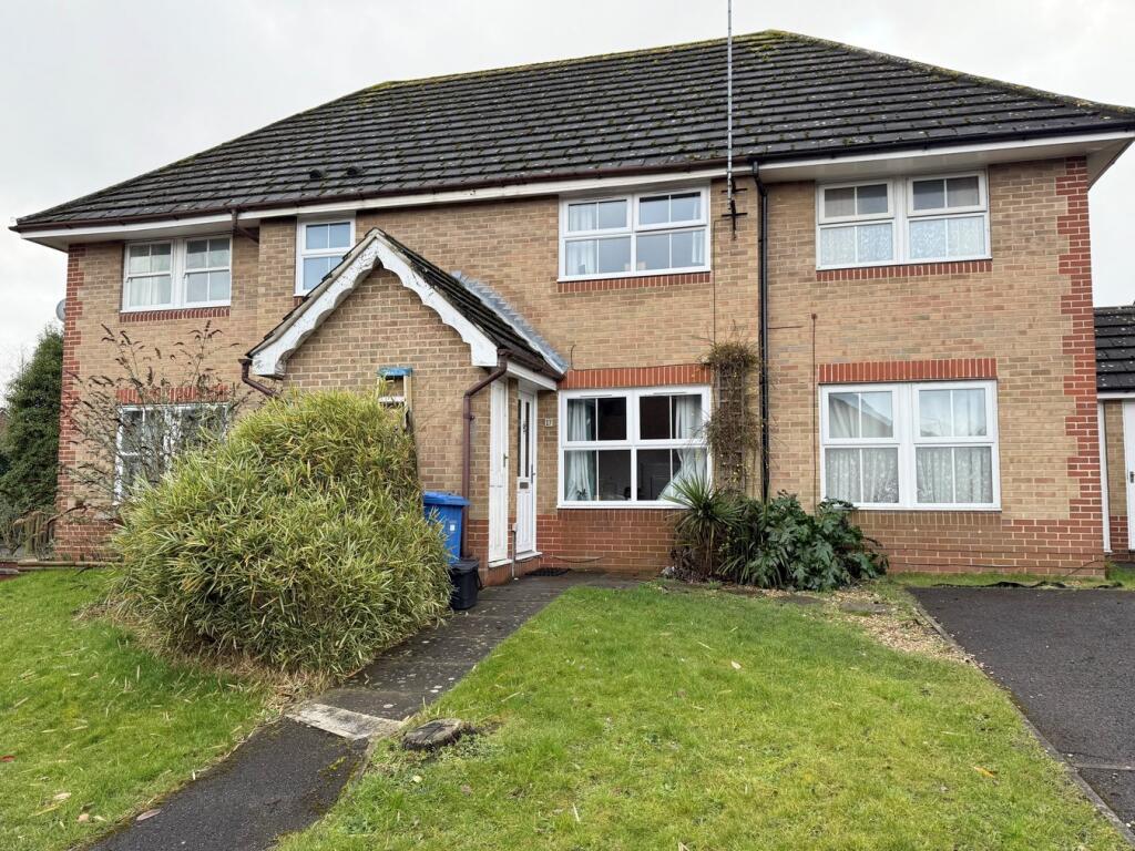 Main image of property: Lammas Mead, Binfield, Berkshire, RG42