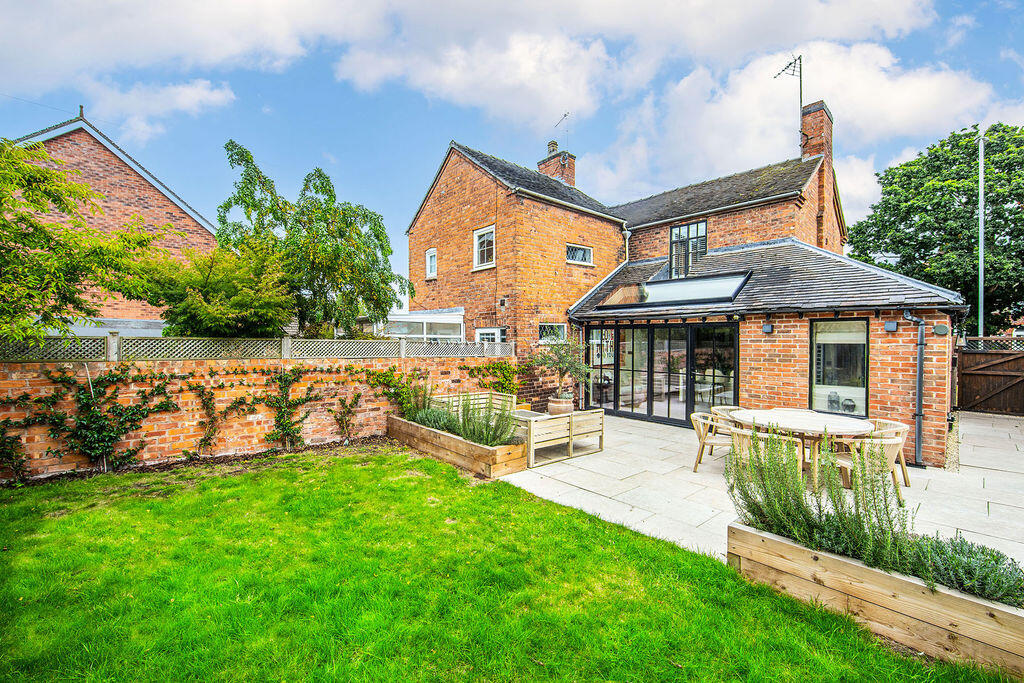 Ivy Cottage, Wellington Road, Nantwich photo 3