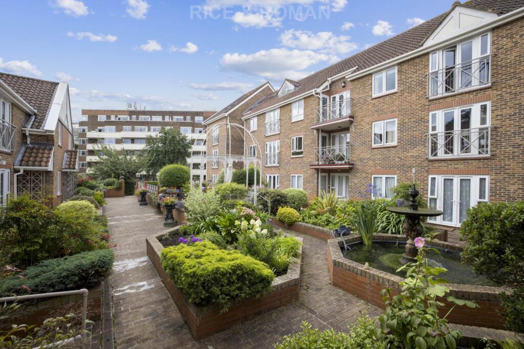 2-bed other on Northumbria Court, Richmond, £400,000