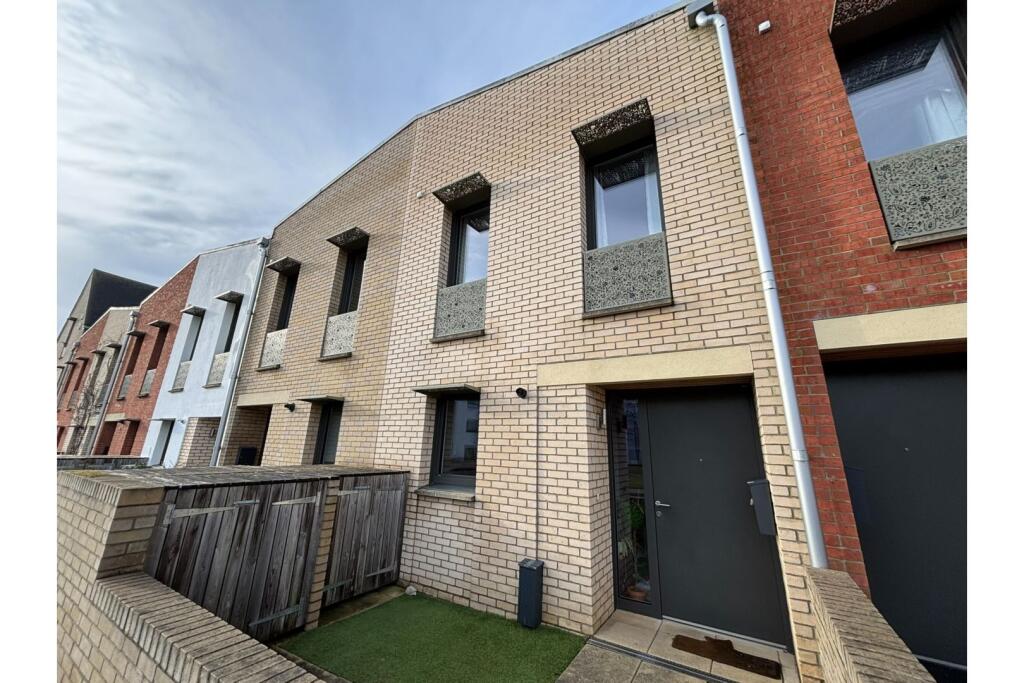 Main image of property: Ladysmock Way, Norwich, NR5