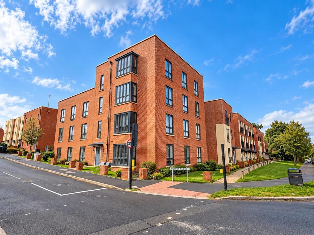 Apartment in Northampton - View 5