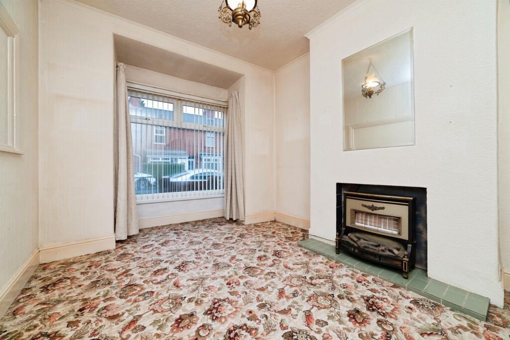 Park Avenue, Hessle photo 2