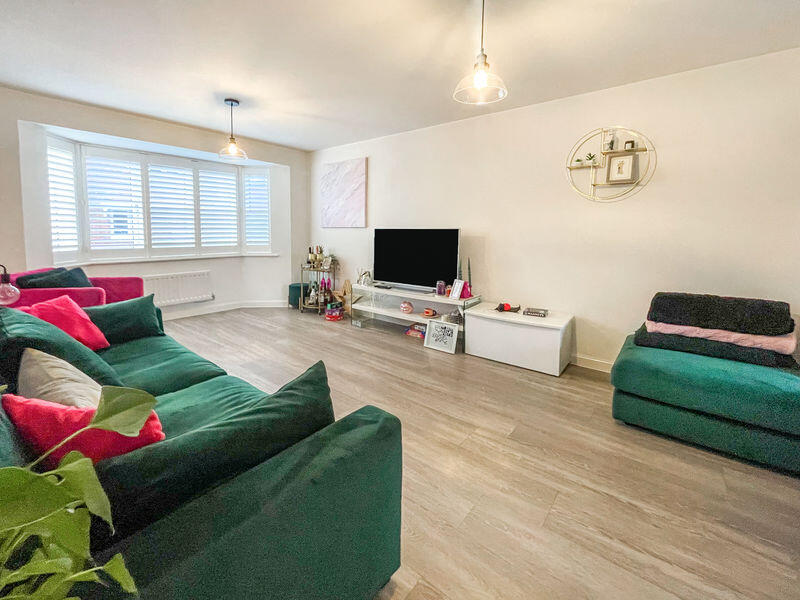 Appleby Drive, Botley, SO32 photo 2