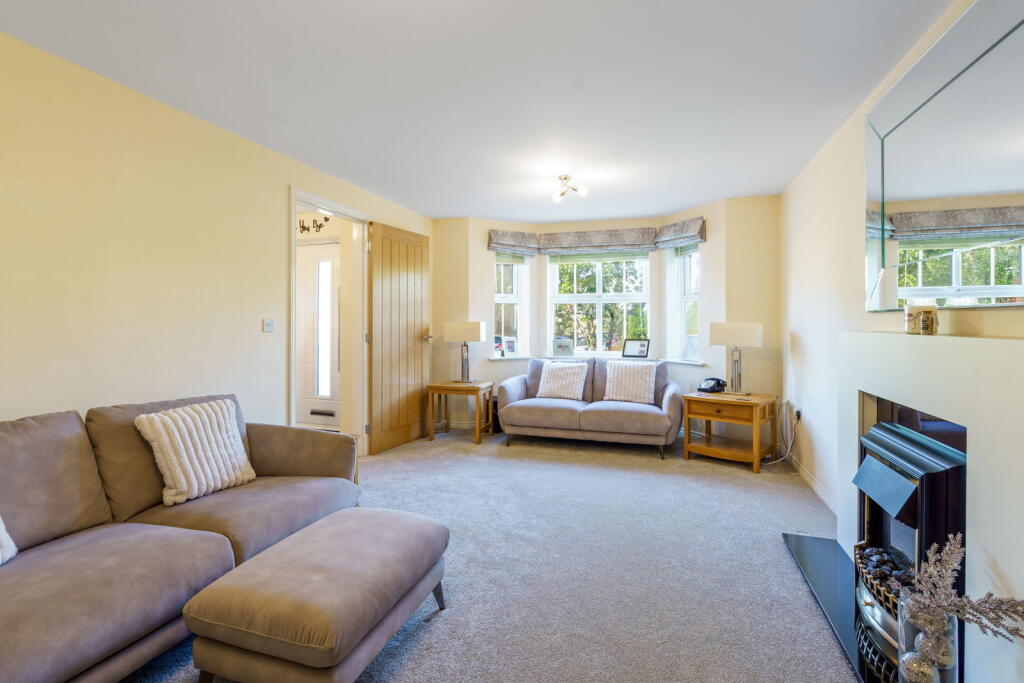 House in High Peak, Derbyshire - View 5