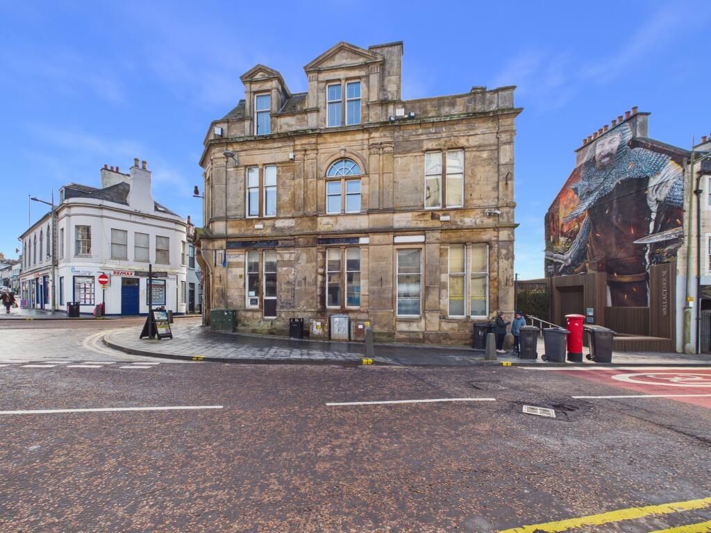 Main image of property: 1 Castlegate, Lanark, ML11