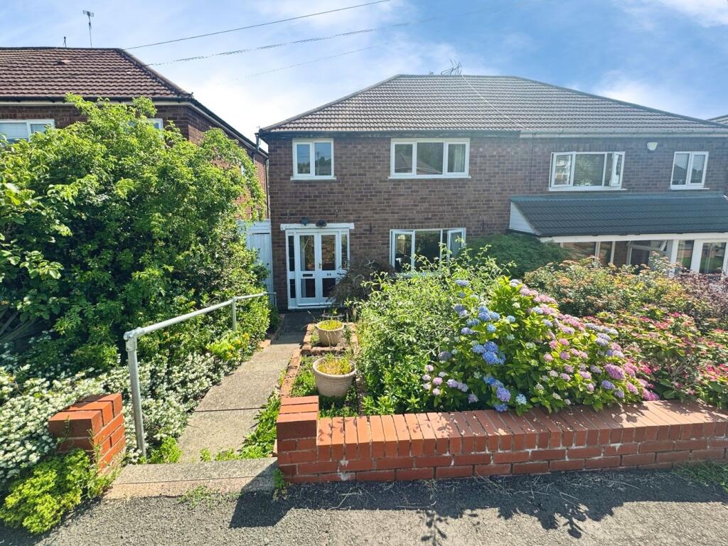 Main image of property: Stonehurst Road, Birmingham, B43