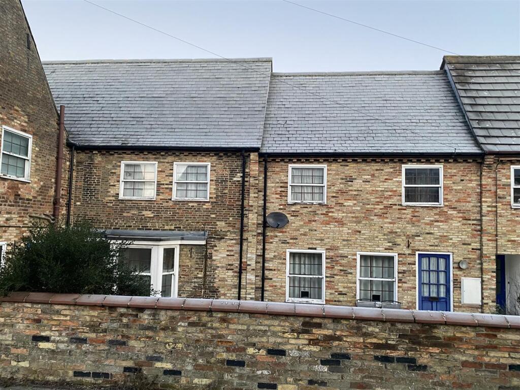 Main image of property: High Street, Chatteris