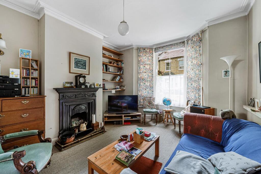 House in London - View 3