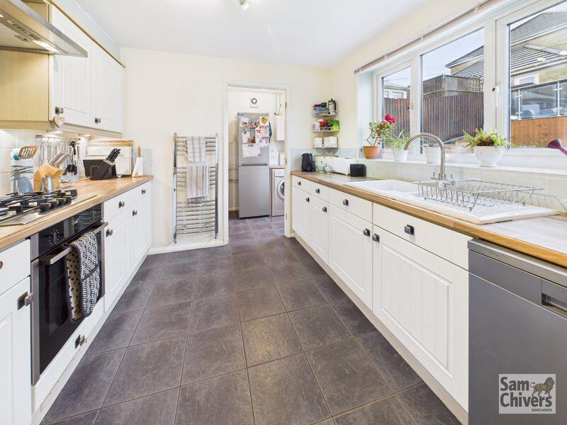 House in Midsomer Norton, Belle Vue, Welton - View 2