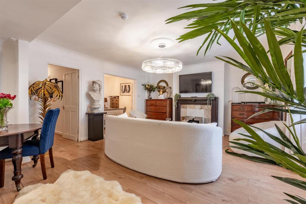 House in Brighton, Kemptown - View 3