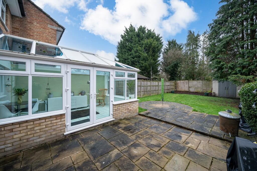 Commons Lane, Adeyfield, Hemel Hempstead, Hertfordshire, HP2 5EY photo 4