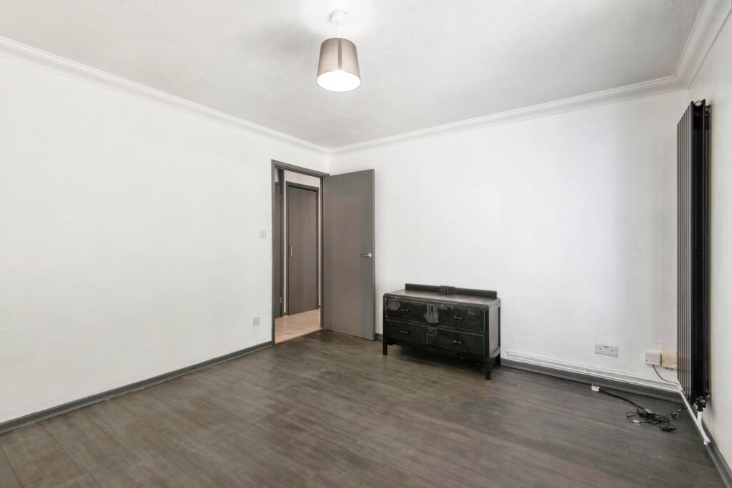 Apartment in Stevenage - View 5