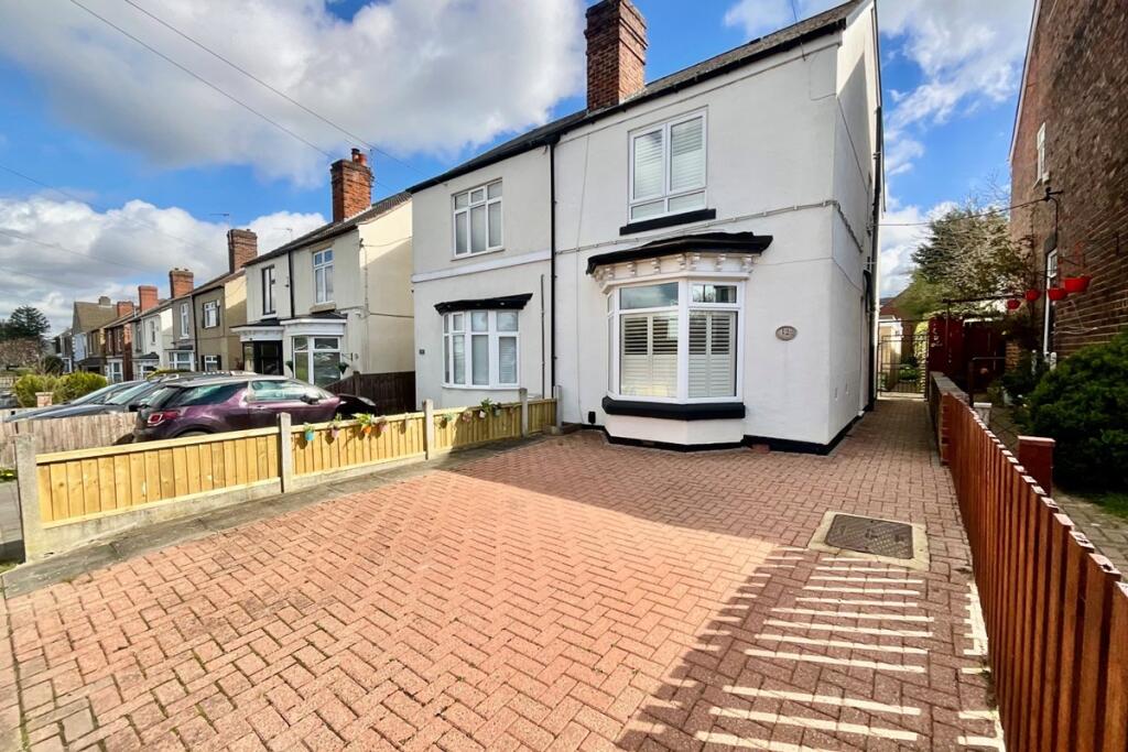 4-bed semi-detached on Aughton Road, Swallownest, Sheffield, Rotherham, S26 4TG, £255,000