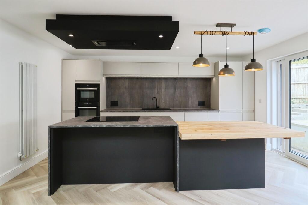 House in Cardiff - View 3