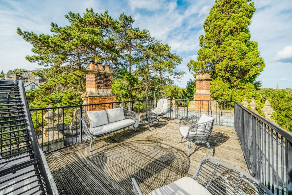 The Penthouse, Burwalls House, Leigh Woods, Bristol, BS8 photo 4