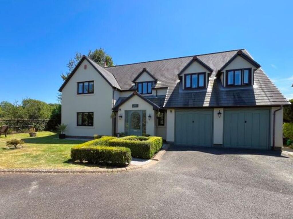 Main image of property: 9 Highgrove, Ystradowen, The Vale of Glamorgan CF71 7TE