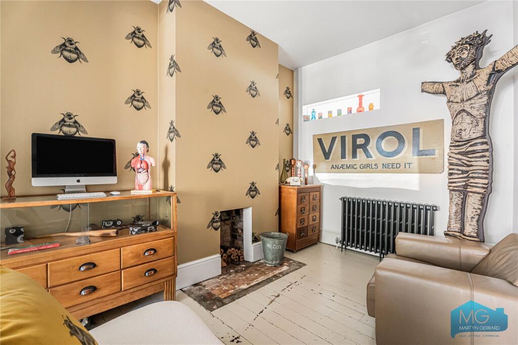 House in London - View 5