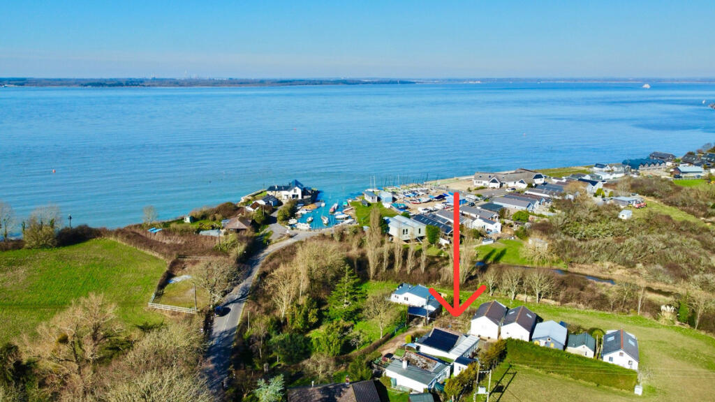 Main image of property: Rew Street, Cowes, PO31