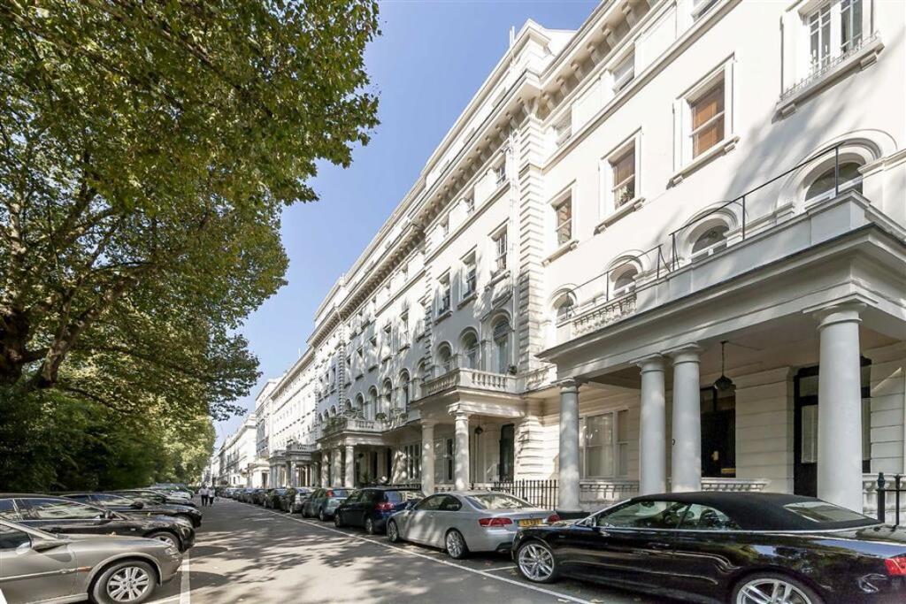 Main image of property: Westbourne Terrace, Hyde Park