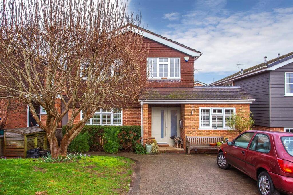 Main image of property: Barnards Hill, Marlow, Buckinghamshire, SL7