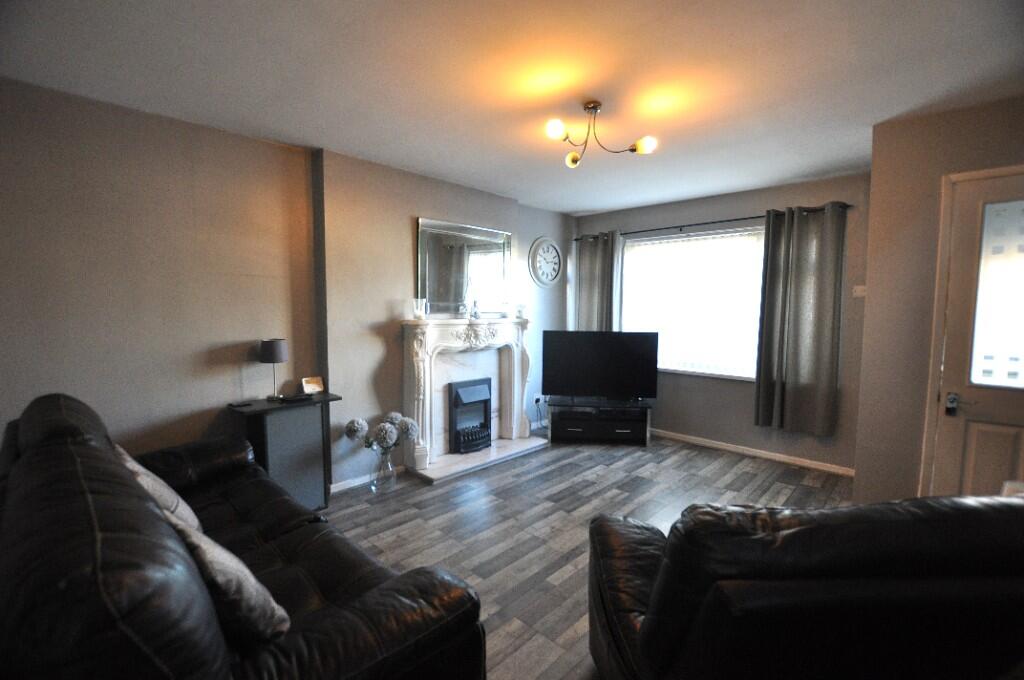 Lewis Close, Adlington, PR7 photo 4