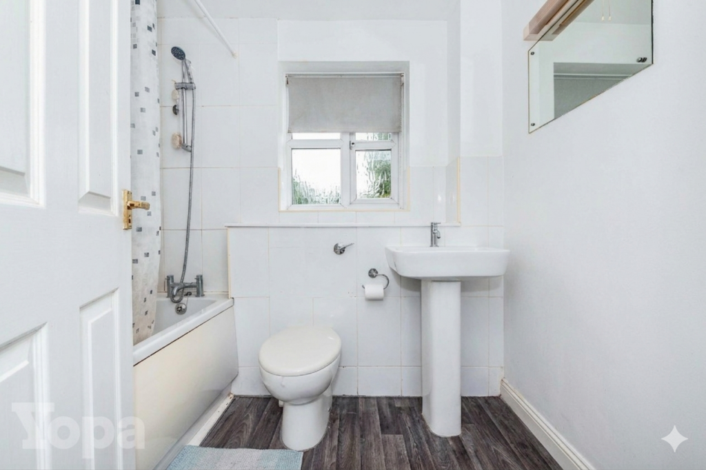 Eton Way, Dartford, DA1 - View 6