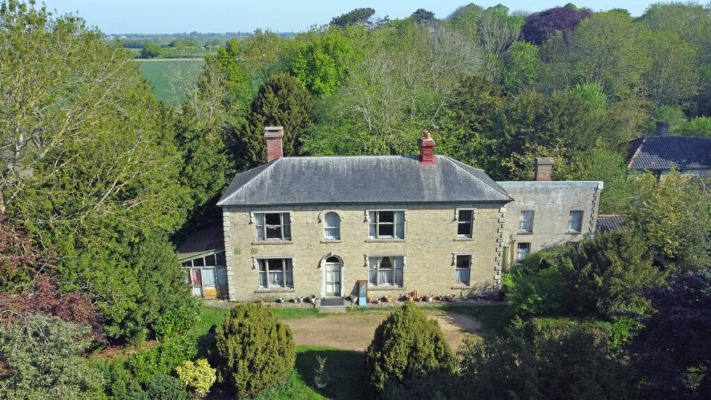 5-bed detached on Thrandeston Road, Eye, IP23 8, £475,000