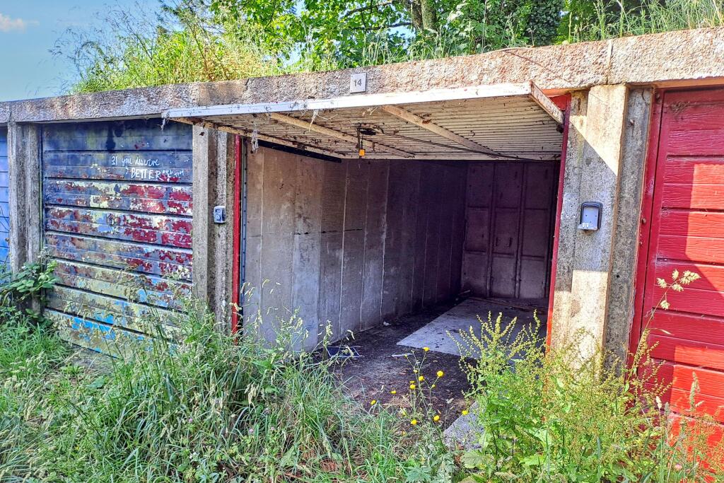 Garage 14 Manor Way, Heamoor, Penzance, TR18 3HX - View 4