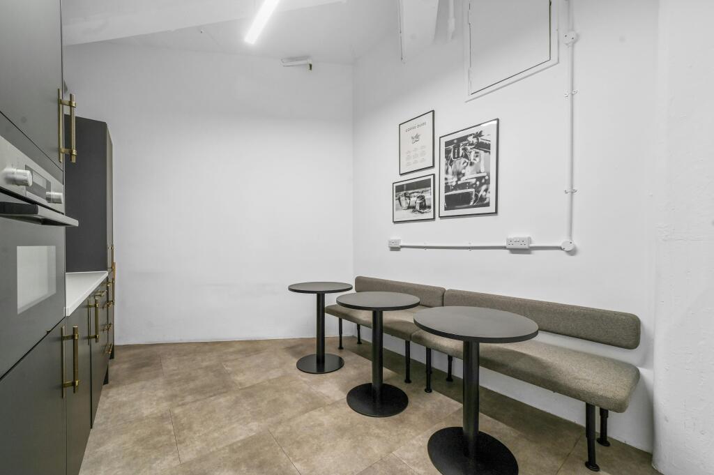 MD-BC-118CommercialStreet-13.JPG