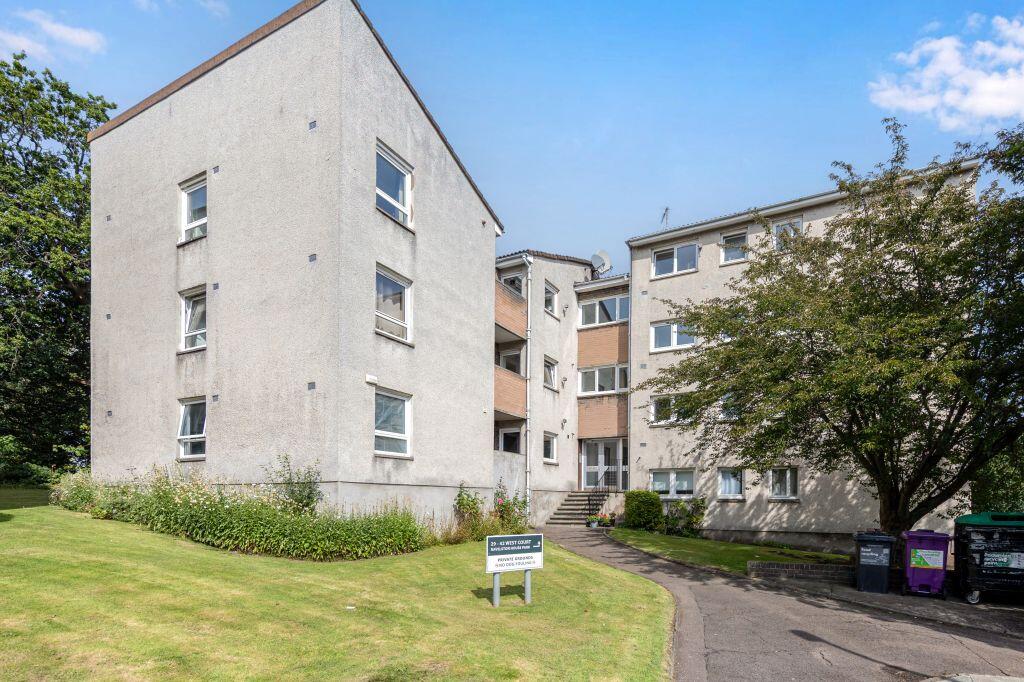Main image of property: 37 West Court, Ravelston House Park, Ravelston, Edinburgh, EH4 3NP