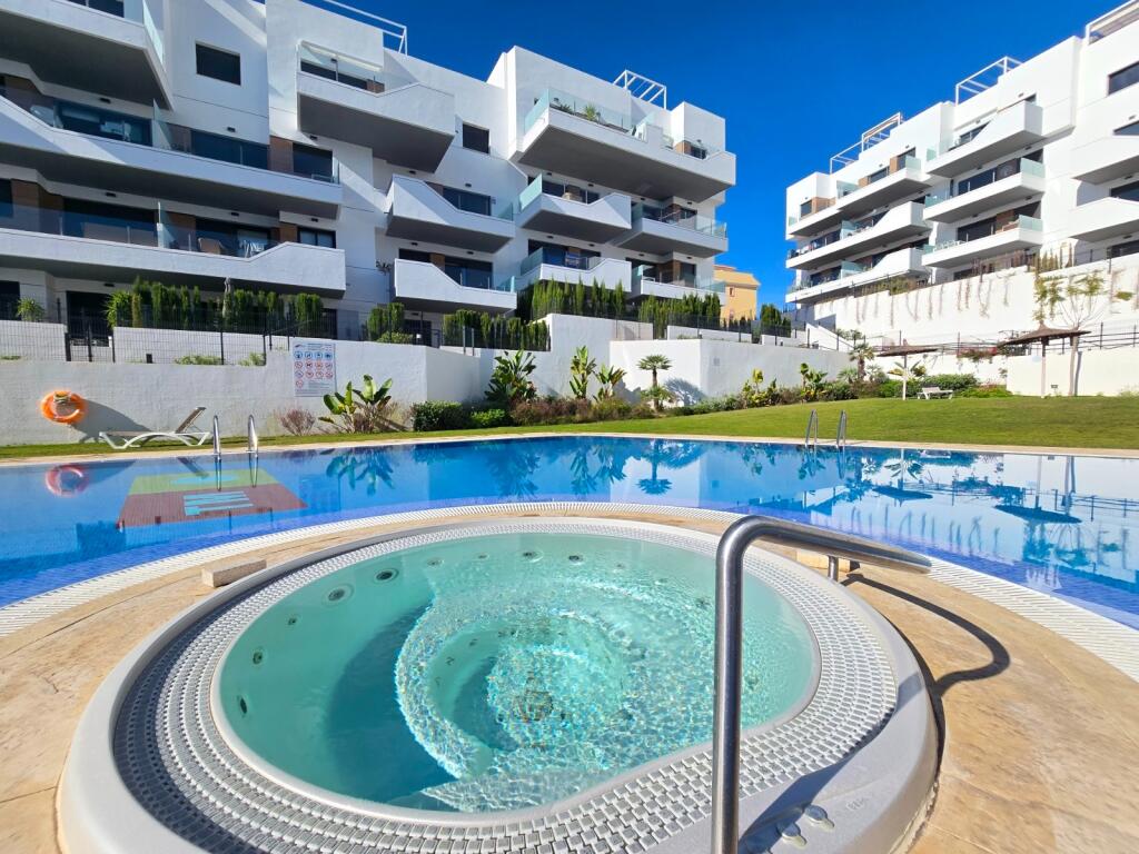 Main image of property: Valencia, Alicante, Villamartin