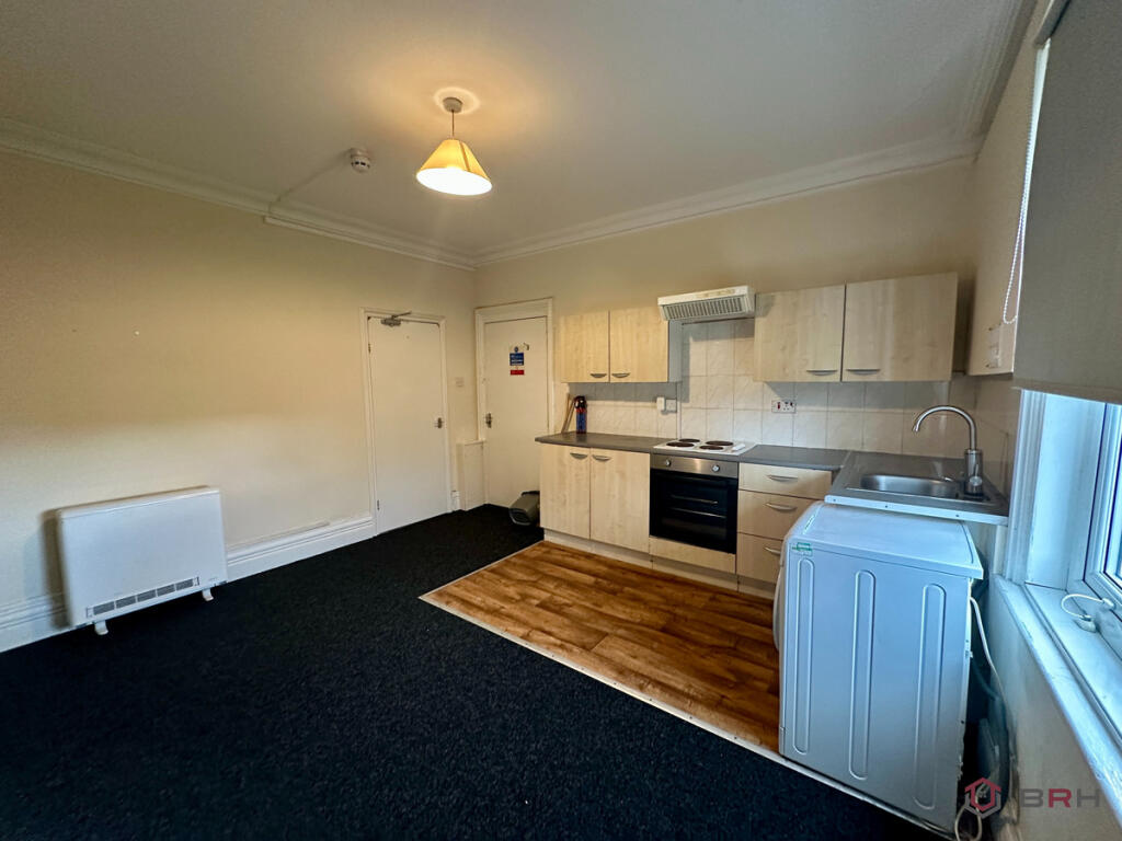 Main image of property: Avenue Road, Doncaster, DN2