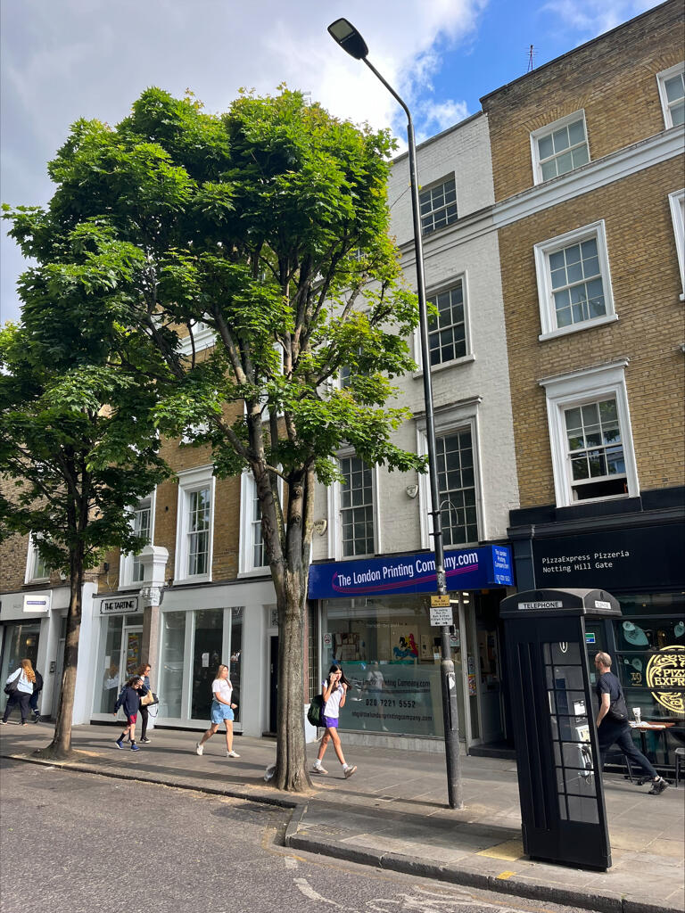 Main image of property: 135 Notting Hill Gate, London, Greater London, W11 3LB