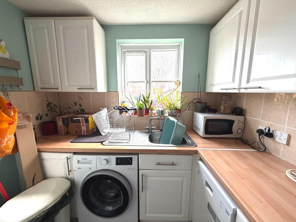 Additional image 3 of Moorland Road, Street