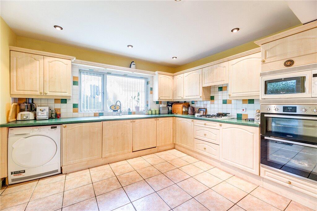 Additional image 7 of Daisy Hill Grove, Bradford, West Yorkshire, BD9