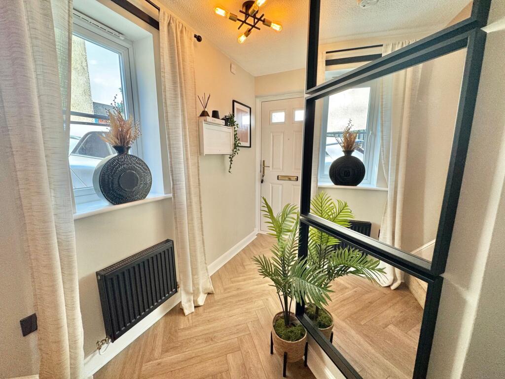 Cypress Way, Nuneaton, CV10 photo 2