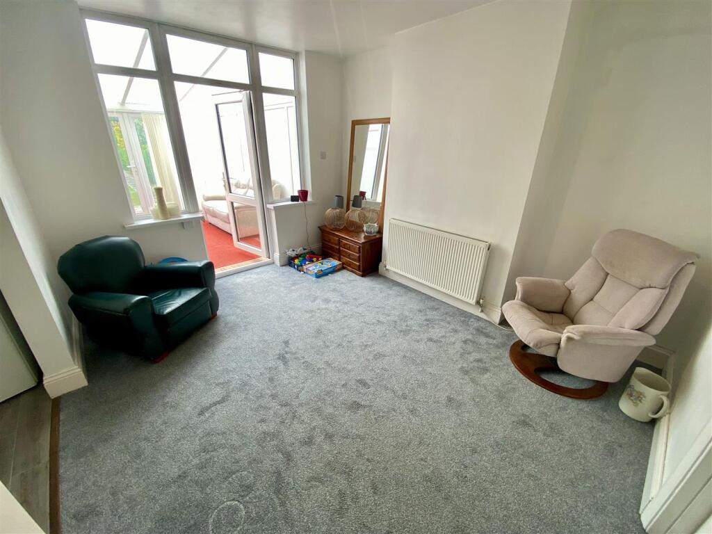 Coventry Road, Hinckley photo 4