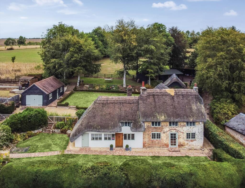 House in Test Valley, Hurstbourne Tarrant - View 4