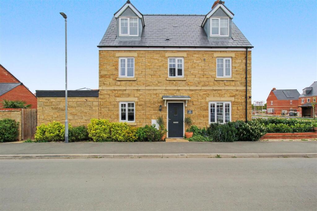 Main image of property: NN14 Stag Road, Rothwell, Kettering