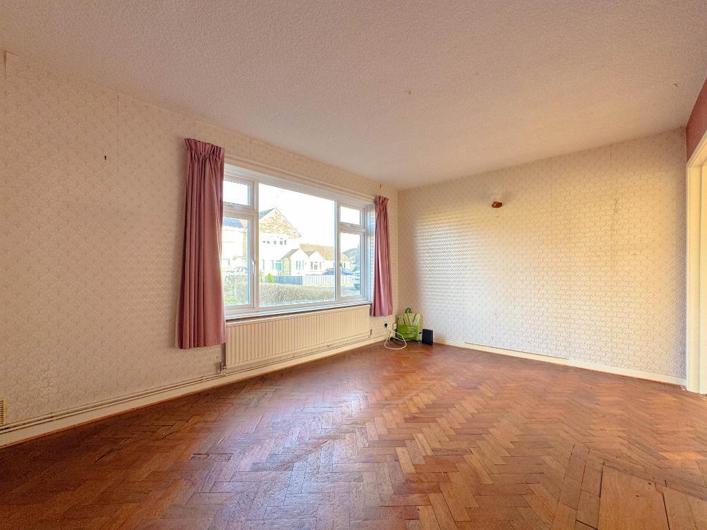 Marshmead, Trowbridge, Wiltshire, BA14 7SE photo 3